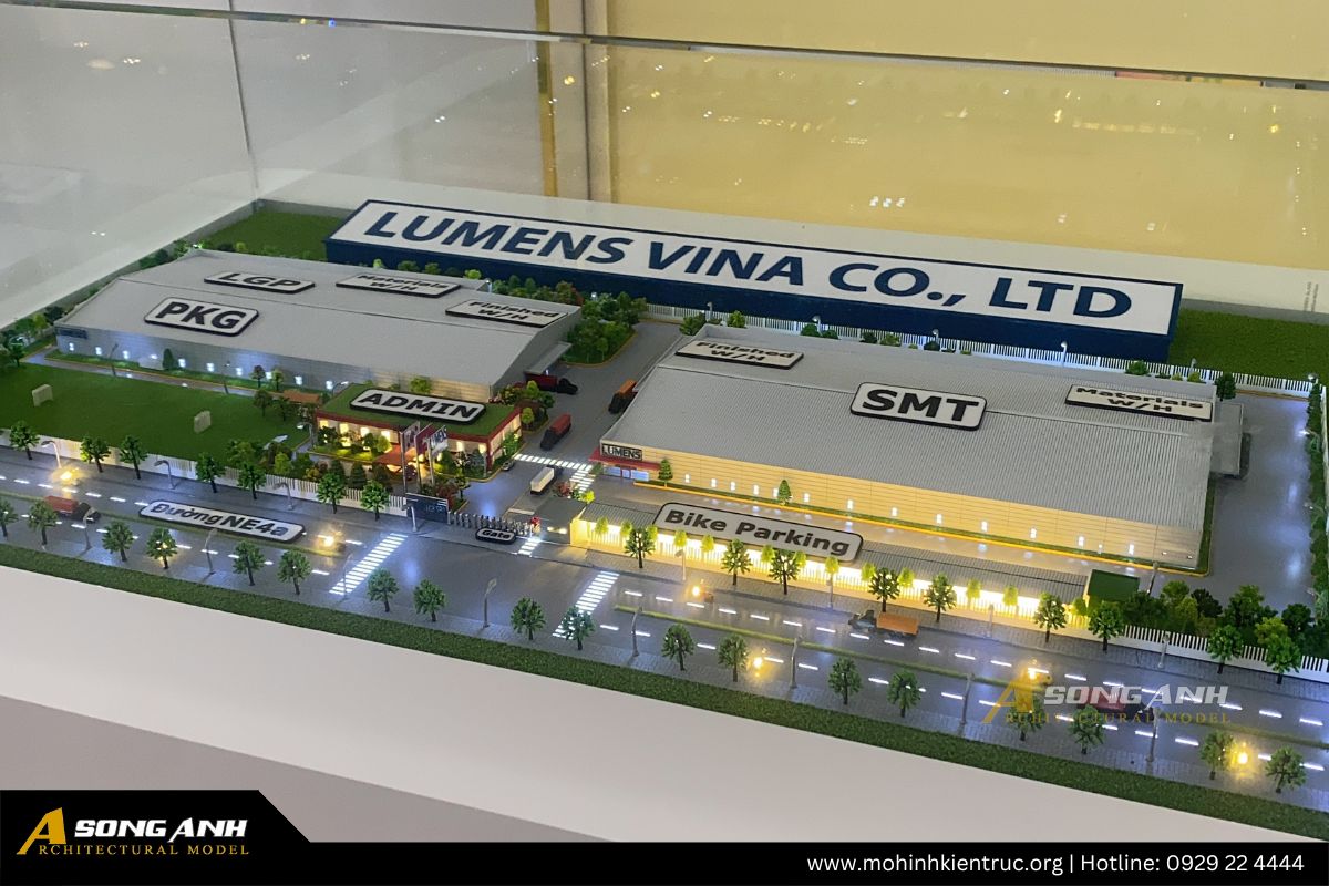 Phối cảnh nghiêng sâu của mô hình nhà máy Lumens Vina lột tả độ dài và quy mô dự án.